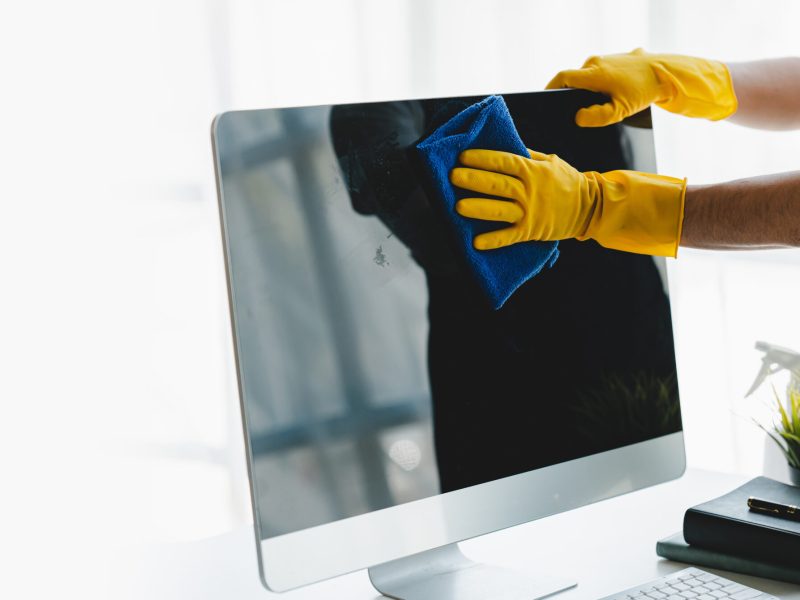 people doing cleaning are using cloths and spraying disinfectant Wipe the desk and floor in the office room.
cleaning staff
cleaning maid